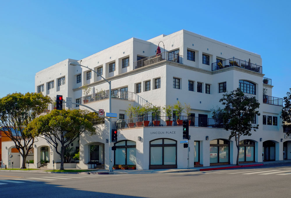 725 Arizona Avenue Suites 100 and 102, Santa Monica